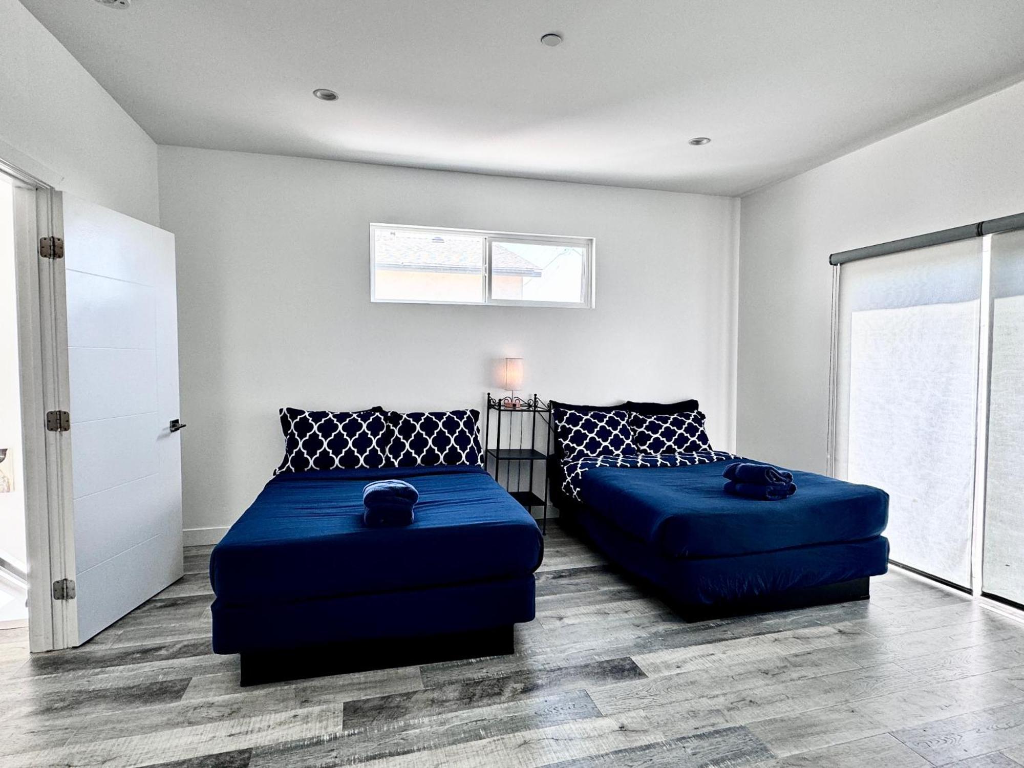 Cheerful 4br With Parking In East Hollywood * Los Angeles