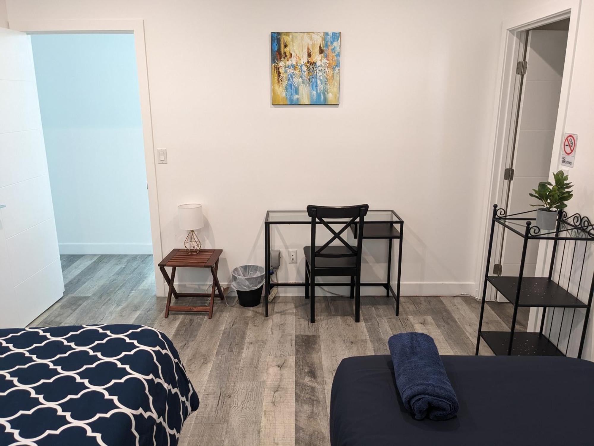 Holiday home Cheerful 4br With Parking In East Hollywood *